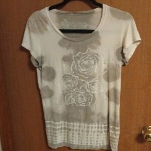 Blingy Guess Gray Rose Print Women's Tee